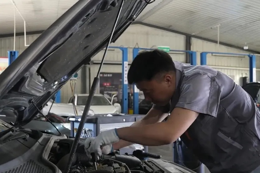 筑梦现代化 共绘新图景·劳动者之歌 |2024年“承德大工匠”承德市凯业轻小型汽车修理有限公司 李海龙:热爱出成就 努力出回报